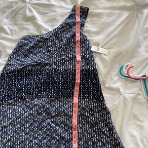 HD in Paris xxsp one shoulder dress.